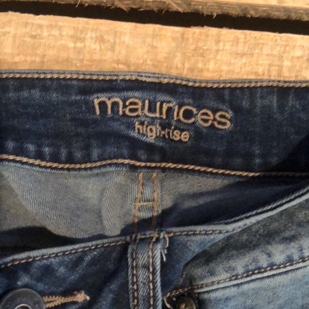 High Ride Jeans - Picture 3 of 4